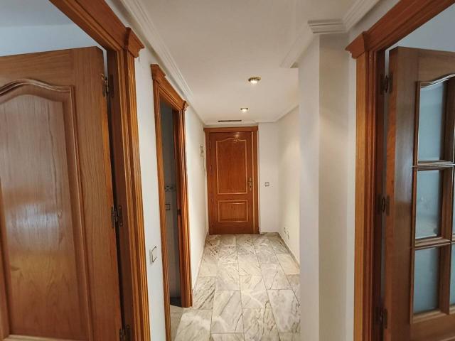 Piso en venta en Hospital Nuevo Centro