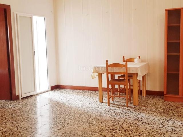 Piso en venta en Hospitalet de Llobregat L´, Collblanc. ¡Luminoso piso de 3 habitaciones en Collblanc, a 5 minutos del metro!. Pisos Hospitalet de Llobregat.