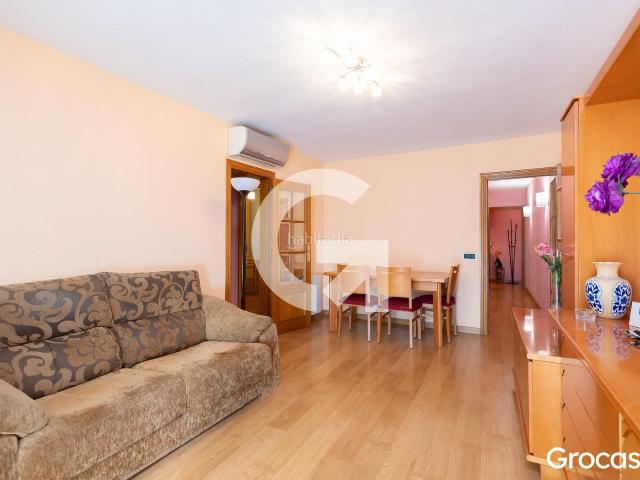 Piso en venta en Hospitalet de Llobregat L´, Collblanc. PISO EN VENTA EN COLLBLANC. Pisos Hospitalet de Llobregat.