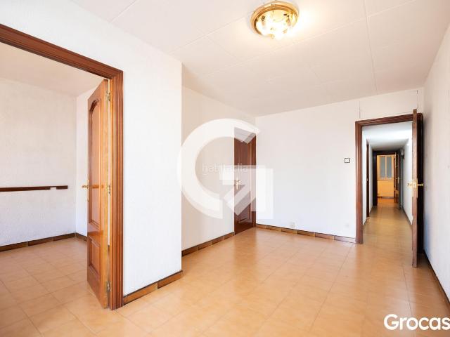 Piso en venta en Hospitalet de Llobregat L´, Collblanc. PISO EN VENTA EN COLLBLANC. Pisos Hospitalet de Llobregat.
