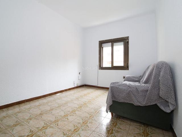 Piso en venta en Hospitalet de Llobregat L´, Collblanc. Pisos Hospitalet de Llobregat.