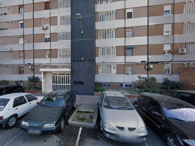 Piso en venta en Hospitalet De Llobregat l&apos , Calle l&apos  ermita de bellvitge