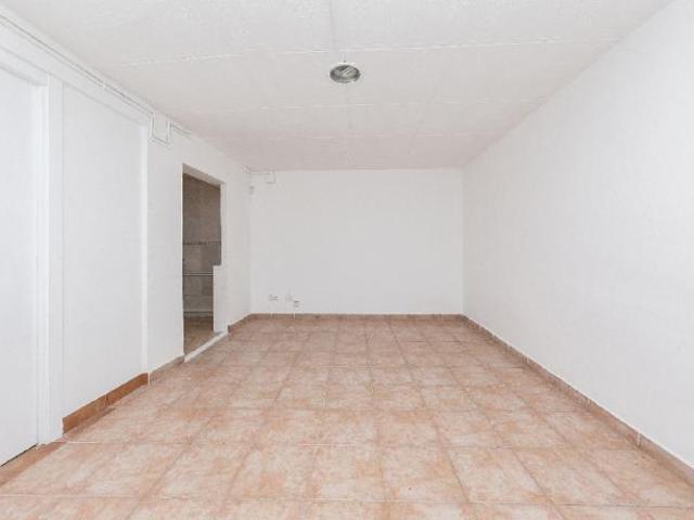 Piso en venta en Hospitalet De Llobregat l&apos , Plaza blocs de la florida 15