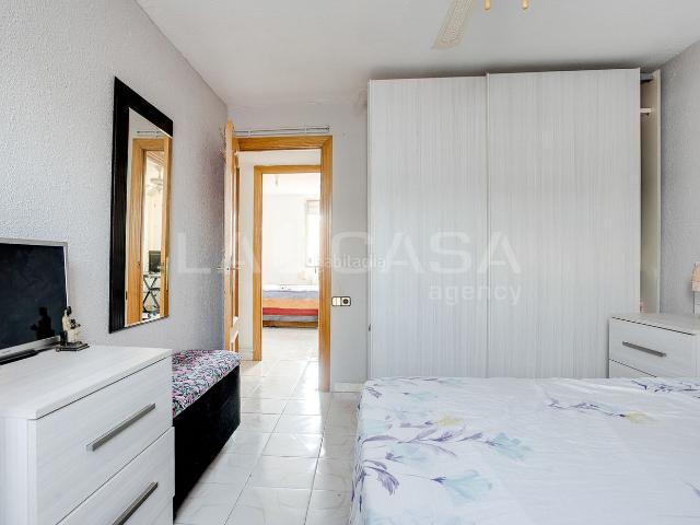 Piso en venta en Hospitalet de Llobregat L´, Bellvitge. GRAN OPORTUNIDAD EN INMEJORABLE ZONA!. Pisos Hospitalet de Llobregat.