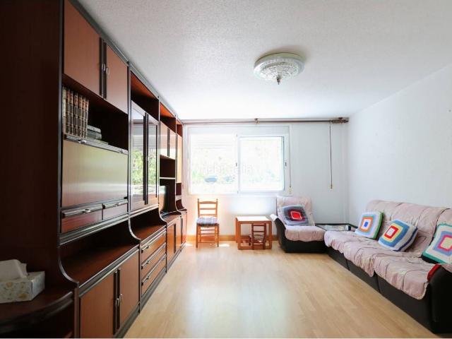 Piso en venta en Hospitalet de Llobregat L´, Bellvitge. PISO TRASTERO EN CALLE ERMITA. Pisos Hospitalet de Llobregat.