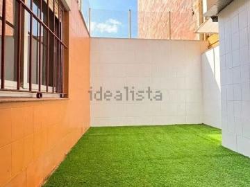 Piso en venta en calle Del Poeta Llombart, Hospitalet de Llobregat, L´, de 60 m² 3 habitaciones por 215.000