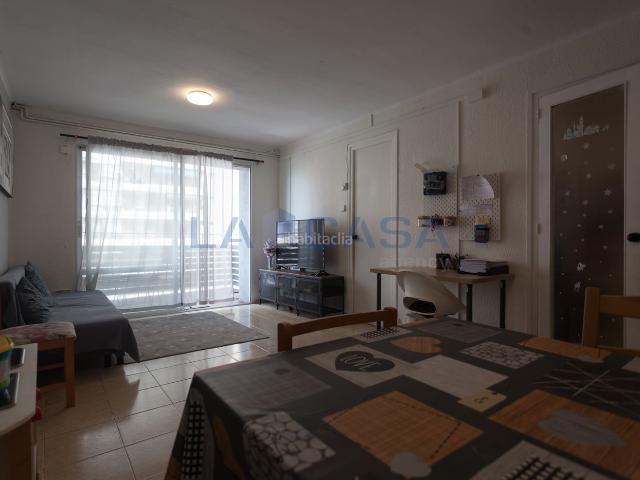 Piso en venta en Hospitalet de Llobregat L´, La Florida. PISO IDEAL CON TODAS LAS COMUNIDADES. Pisos Hospitalet de Llobregat.
