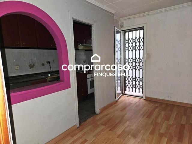 Piso en venta en Hospitalet de Llobregat L´, La Torrassa. APARTAMENTO 2 dormitorios EN COLLBLANC. con hasta 100 FINANCIACION NO LE COBRAMOS NADA. Pisos Hospitalet de Llobregat.
