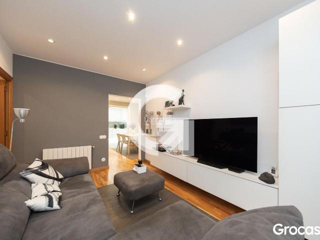 Piso en venta en Hospitalet de Llobregat L´, La Torrassa. FANTASTICO PISO REFORMADO. Pisos Hospitalet de Llobregat.
