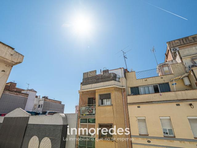Piso en venta en Hospitalet de Llobregat L´, La Torrassa. ¡PISO REFORMADO AL LADO DEL PARQUE Y EL METRO!. Pisos Hospitalet de Llobregat.