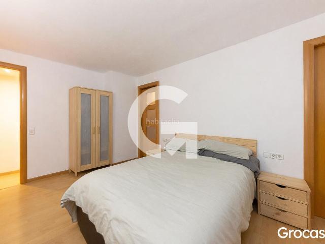 Piso en venta en Hospitalet de Llobregat L´, La Torrassa. Tu Hogar Ideal te Espera con Terraza. Pisos Hospitalet de Llobregat.