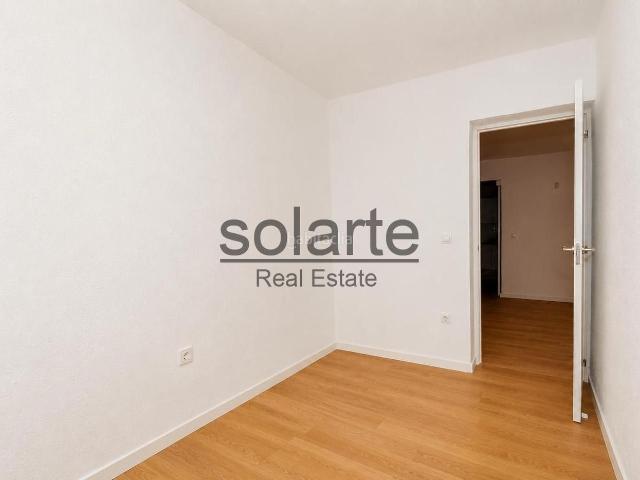 Piso en venta en Hospitalet de Llobregat L´, La Torrassa. Tu nuevo hogar comodidad, luz natural y excelente distribución. Pisos Hospitalet de Llobregat.