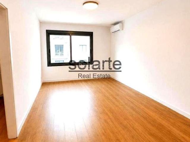Piso en venta en Hospitalet de Llobregat L´, La Torrassa. Vivienda Luminosa y Confortable de 3 Dormitorios. Pisos Hospitalet de Llobregat.