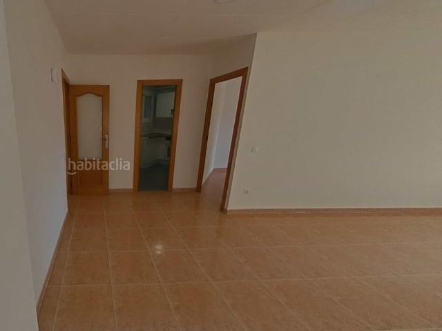 Piso en venta en Hospitalet de Llobregat L´, La Torrassa. Vivienda reformada en rentabilidad con inquilino COLLBLANC. Pisos Hospitalet de Llobregat.