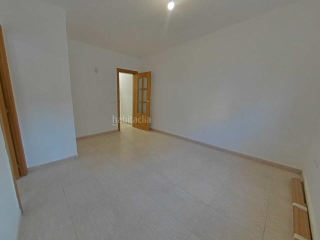 Piso en venta en Hospitalet de Llobregat L´, La Torrassa. Vivienda reformada en rentabilidad con inquilino TORRASSA. Pisos Hospitalet de Llobregat.
