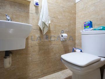 Piso en venta en Hospitalet de Llobregat L´, Les Planes. Piso funcional de 45 m2 útiles, 2 dormitorios y excelente distribución. Plazo de escritura largo. Pisos Hospitalet de Llobregat.