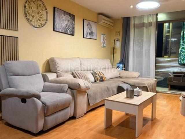 Piso en venta en Hospitalet de Llobregat L´, Sanfeliu. PISO ZONA SECTOR SAN FELIU TODO REFORMADO. Pisos Hospitalet de Llobregat.