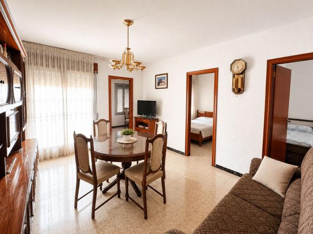 Piso en venta en Hospitalet de Llobregat L´, Sanfeliu. Piso en venta en Calle de Sanfeliu JOSE Pisos Hospitalet de Llobregat.