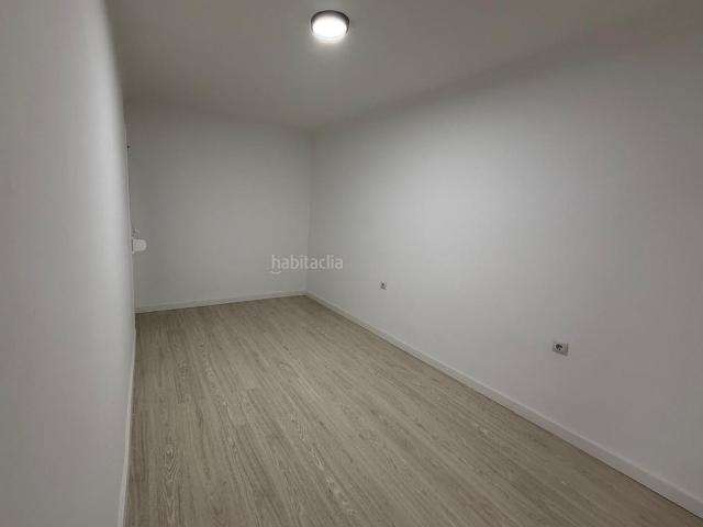 Piso en venta en Hospitalet de Llobregat L´, Sanfeliu. PISO REFORMADO DE 4 HABITACIONES. Pisos Hospitalet de Llobregat.