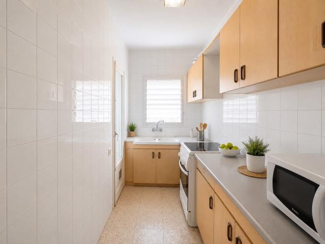Piso en venta en Hospitalet de Llobregat L´, Sanfeliu. Pisos Hospitalet de Llobregat.