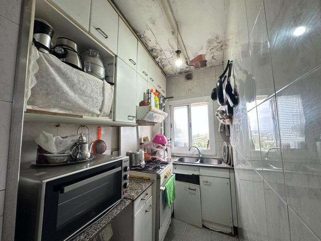 Piso en venta en Hospitalet de Llobregat L´, Sanfeliu. Pisos Hospitalet de Llobregat.