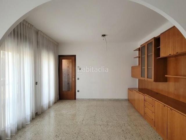 Piso en venta en Hospitalet de Llobregat L´, Sanfeliu. TU NUEVO HOGAR JUNTO AL PARQUE DE CAN BOIXERES!. Pisos Hospitalet de Llobregat.