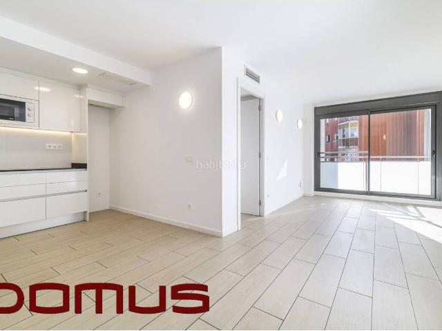 Piso en venta en Hospitalet de Llobregat L´, Sant Josep. Venta de piso SEMINUEVO en LHospitalet de Llobregat. Pisos Hospitalet de Llobregat.