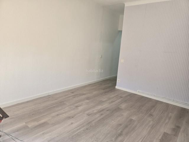 Piso en venta en Hospitalet de Llobregat L´, Sant Josep. PISO EXTERIOR, recien REFORMADO Junto Farga. Pisos Hospitalet de Llobregat.