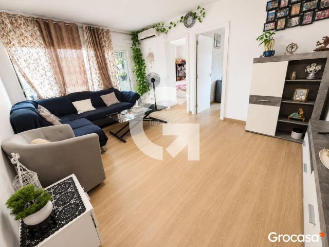 Piso en venta en Hospitalet de Llobregat L´, Sant Josep. Reformado en Sant Josep. Pisos Hospitalet de Llobregat.