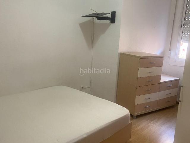 Piso en venta en Hospitalet de Llobregat L´, Santa Eulàlia. Dos habitaciones grandes. Pisos Hospitalet de Llobregat.
