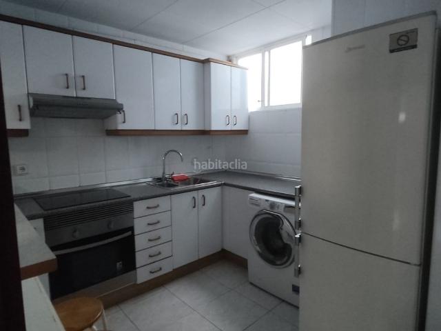 Piso en venta en Hospitalet de Llobregat L´, Santa Eulàlia. En perfecto estado para entrar a vivir. Pisos Hospitalet de Llobregat.