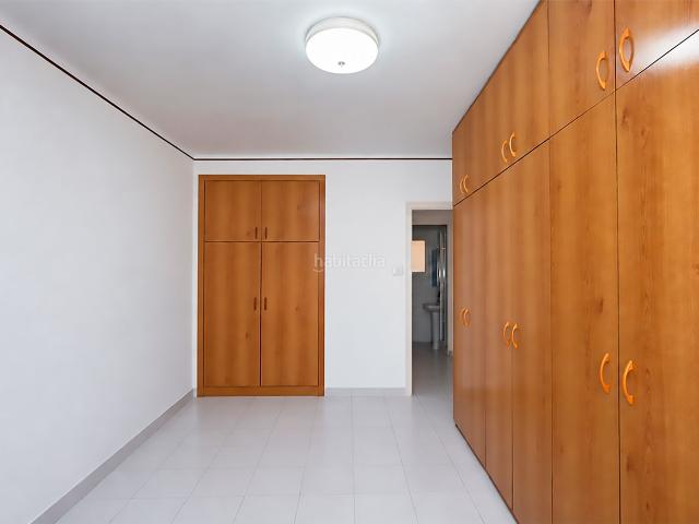 Piso en venta en Hospitalet de Llobregat L´, Santa Eulàlia. EXCELENTE OPORTUNIDAD EN SANTA EULALIA. Pisos Hospitalet de Llobregat.