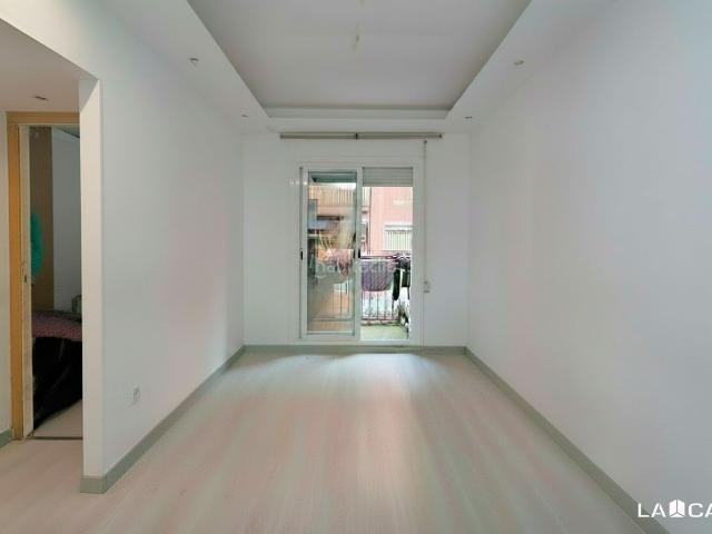 Piso en venta en Hospitalet de Llobregat L´, Santa Eulàlia. Oportunidad en la zona!. Pisos Hospitalet de Llobregat.