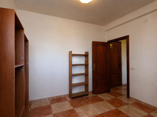 Piso en venta en Hospitalet de Llobregat L´, Santa Eulàlia. OPORTUNIDAD INCREIBLE. Pisos Hospitalet de Llobregat.