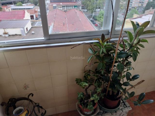 Piso en venta en Hospitalet de Llobregat L´, Santa Eulàlia. PISO EN SANTA EULALIA, JUNTO plaza provenzana OPORTUNIDAD, piso propiedad. Pisos Hospitalet de Llobregat.