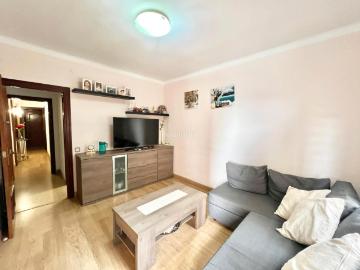 Piso en venta en Hospitalet de Llobregat L´, Santa Eulàlia. Piso en venta en Calle de Ca n'Alòs. Pisos Hospitalet de Llobregat.