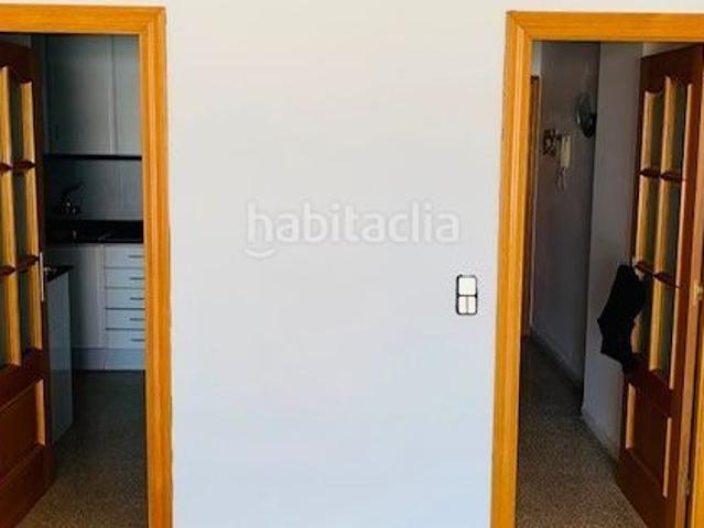 Piso en venta en Hospitalet de Llobregat L´, Santa Eulàlia. Piso en venta en el barrio de Santa Eulalia Hospitalet de Llob.. Pisos Hospitalet de Llobregat.