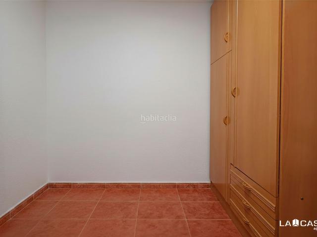 Piso en venta en Hospitalet de Llobregat L´, Santa Eulàlia. Piso en venta en Santa Eulàlia. Pisos Hospitalet de Llobregat.