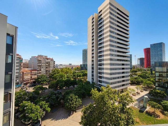 Piso en venta en Hospitalet de Llobregat L´, Santa Eulàlia. piso junto a plaza europa!. Pisos Hospitalet de Llobregat.