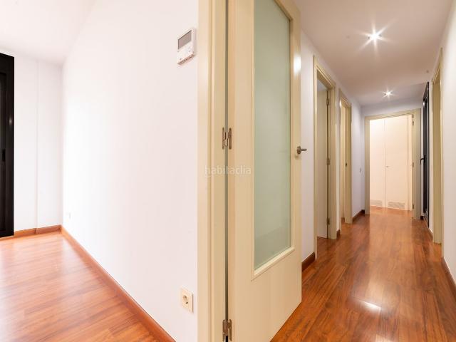 Piso en venta en Hospitalet de Llobregat L´, Santa Eulàlia. Pisos Hospitalet de Llobregat.