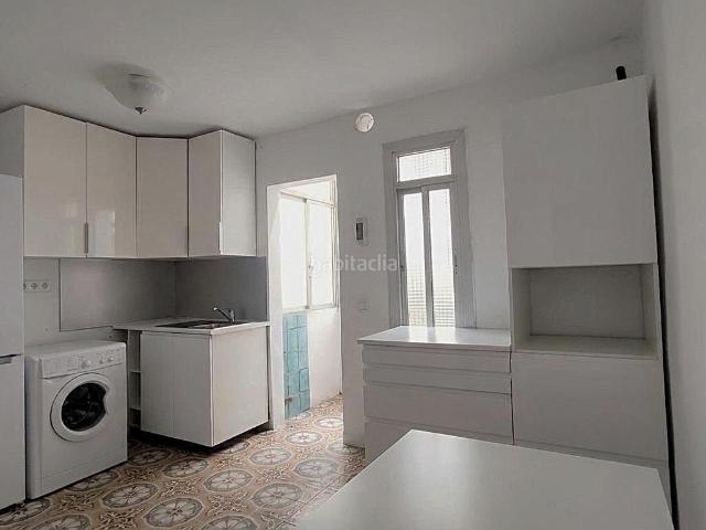 Piso en venta en Hospitalet de Llobregat L´, Pubilla Cases. PISO A LA VENTA EN PUBILLA CASAS EXTERIOR Y SOLEADO JUNTO A AVDA ELECTRICIDAD. Pisos Hospitalet de Llobregat.