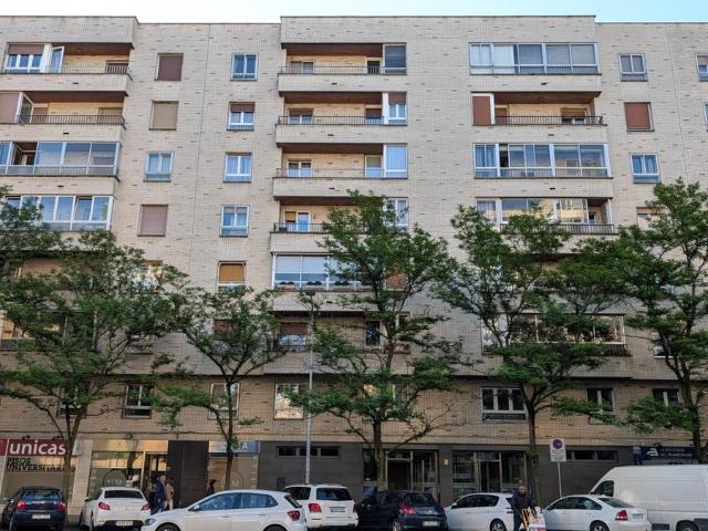Piso en Venta en Iturrama