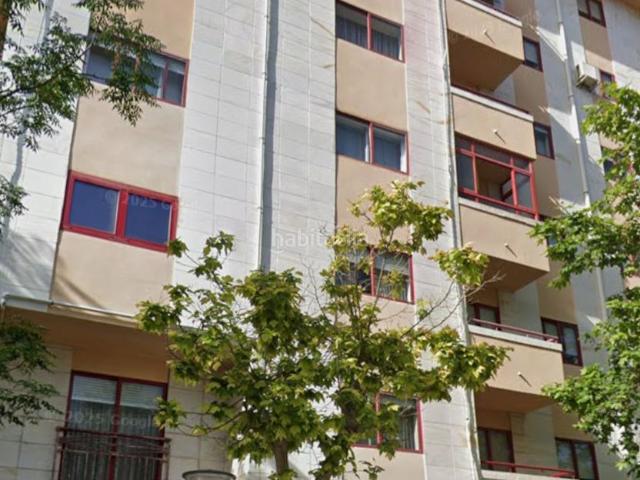Piso en venta en Ibi. Piso en venta con inquilino en el centro de Ibi. Pisos.
