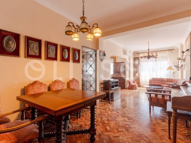 Piso en Venta en Ibiza de Madrid