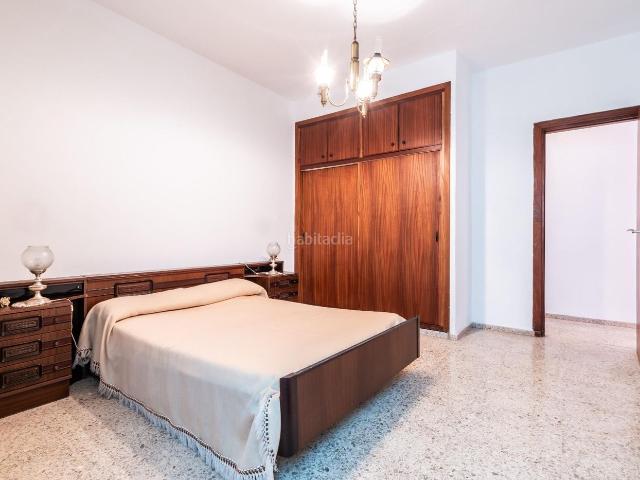 Piso en venta en Icod de los Vinos, Icod de los Vinos pueblo. Se vende Piso 3 hab con espectacular Garaje Privado de 115m2 en centro de Icod. Pisos Icod de los.
