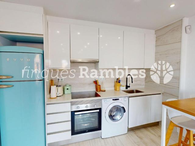 Piso en venta en Igualada, Centre. ESPECTACULAR ÀTIC, AMB DUES TERRASSES PRIVADES!. Pisos.
