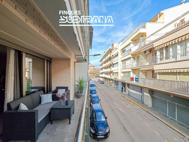 Piso en venta en Igualada, Llevant. PIS EN VENDA A IGUALADA BARRI SANT CRIST. Pisos.