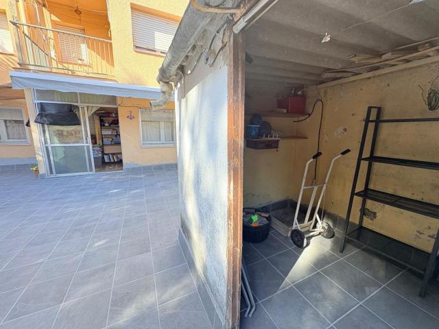 Piso en venta en Igualada, Llevant. Increible, Amplio y Luminoso Piso de 80m2 en Igualada, 4 dormitorios, terraza grande. Pisos.