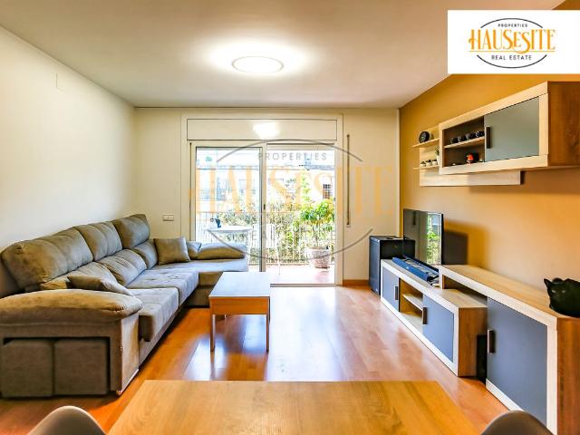 Piso en venta en Igualada, Llevant. Pis de 4 habitacions al Pla de Sant Magí. Pisos.