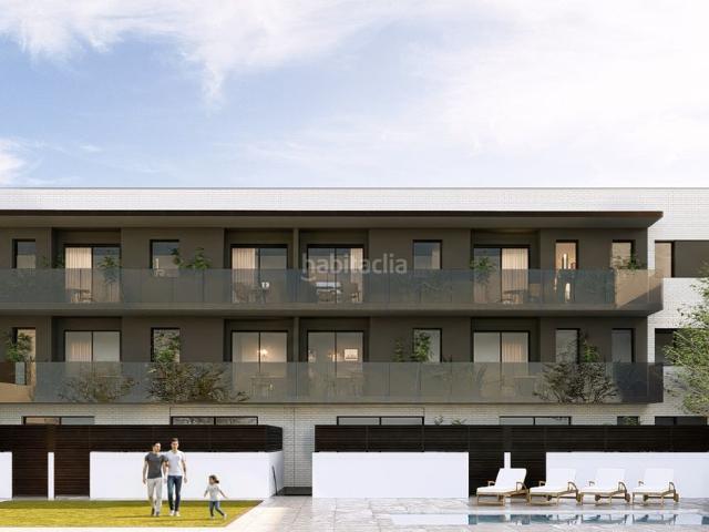 Piso en venta en Igualada, Llevant. PRECIOSO PISO DE 3 DORMITORIOS Y 2 BAÑOS CON BALCON. Pisos.